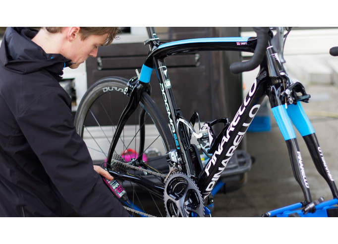 Eļļa 	Muc-Off C3 Wet Ceramic